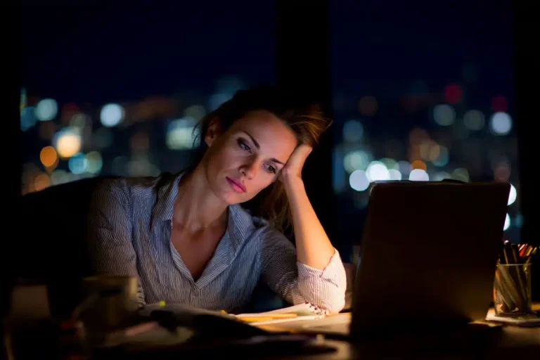 night-shift-cancer-drjosenasser.aquera.jpg